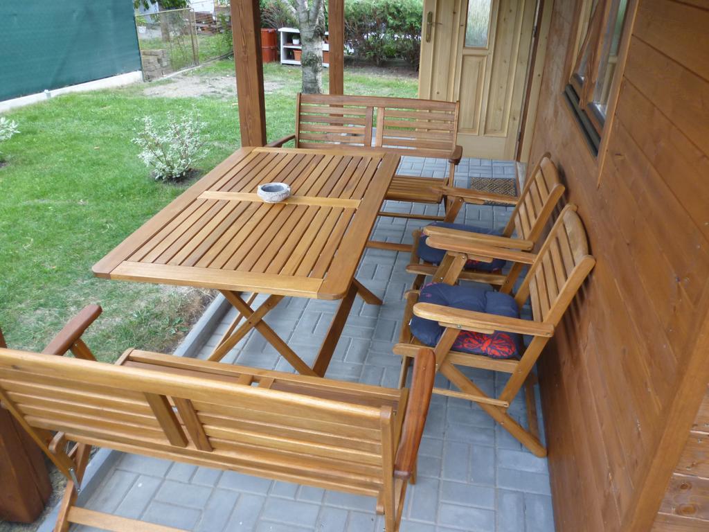 Apartman Relax-Chatka A Apartman Mikulov Exteriör bild