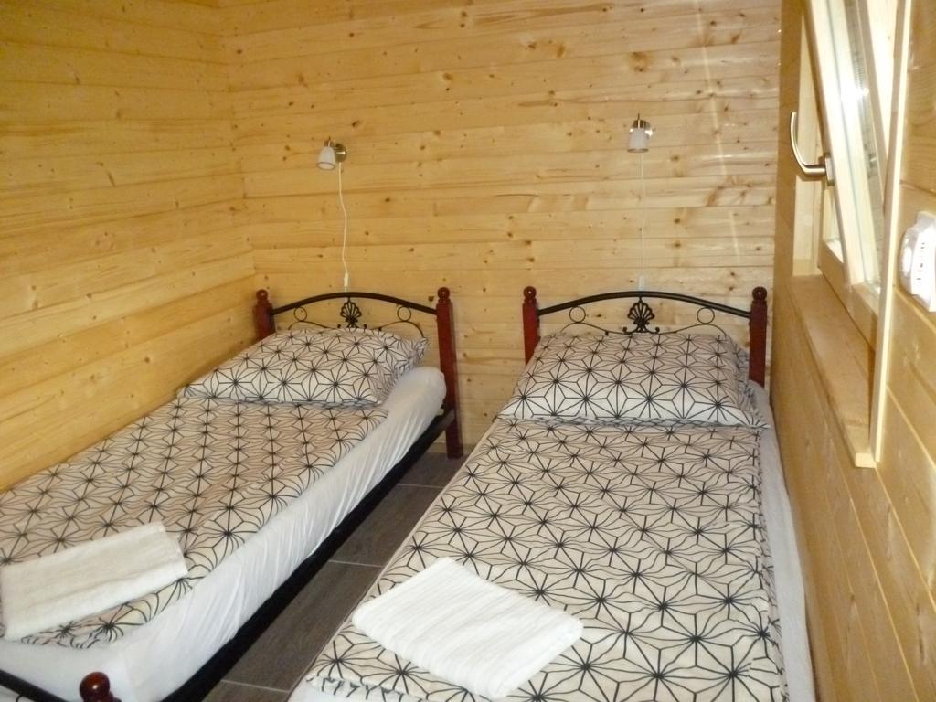 Apartman Relax-Chatka A Apartman Mikulov Exteriör bild
